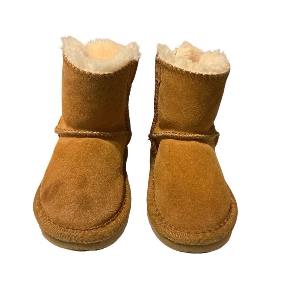 UGG‎ leather boots infant size 21